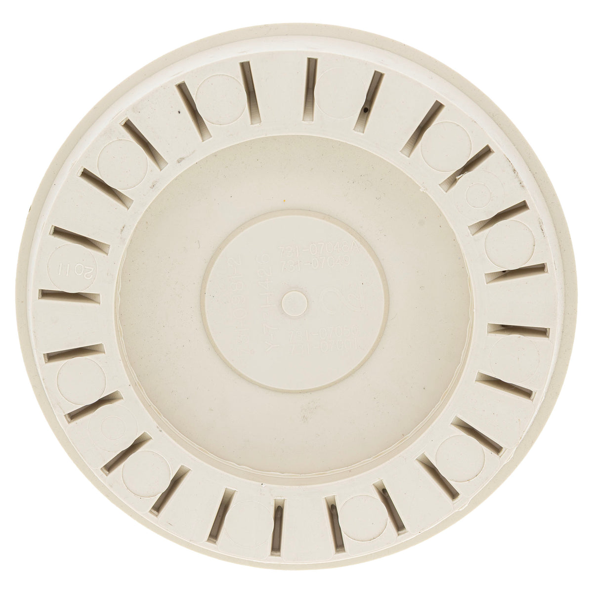 CUB CADET 731-0982C Beige Hub Cap