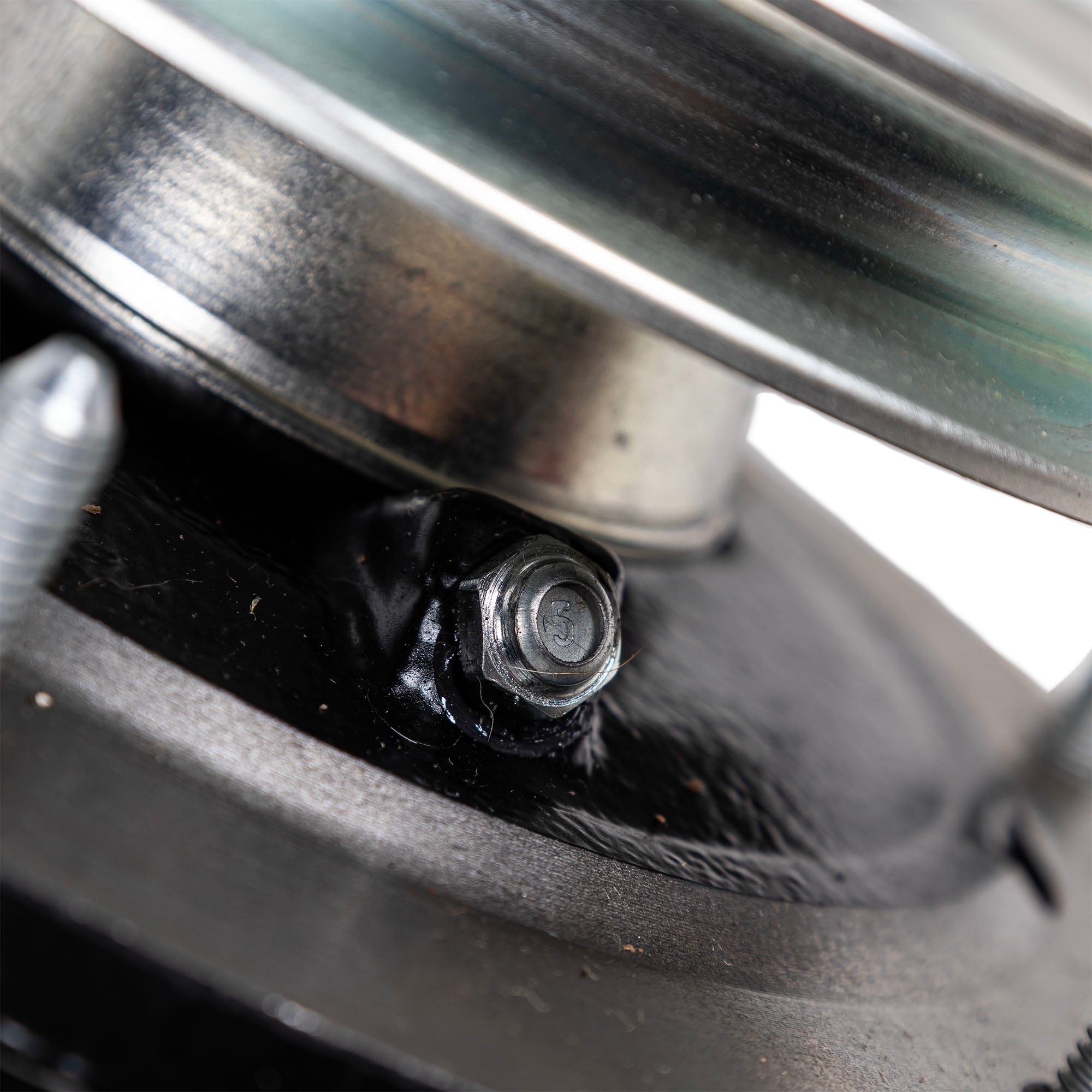 John Deere TCA25832 Spindle